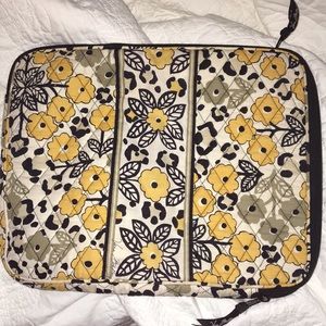 Vera Bradley laptop case! Fits 13 inch or above
